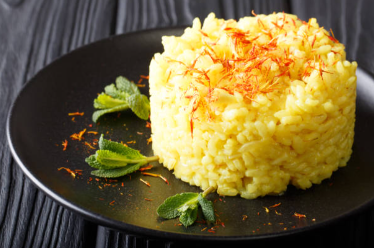Golden Elegance: Preparing the Perfect Risotto alla Milanese
