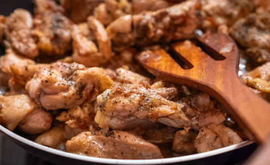 Caramelized Black Pepper Chicken