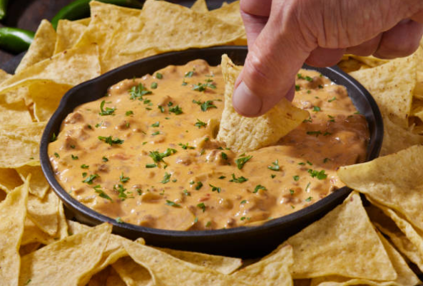 Spicy Buffalo Chicken Dip That Brings the Heat