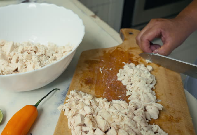 Spicy Buffalo Chicken Dip That Brings the Heat