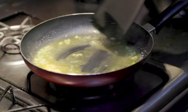 Creamy Penne with Pancetta and Asparagus