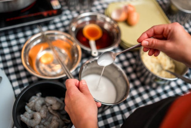 Crispy Coconut Shrimp with Zesty Apricot-Chili Dip