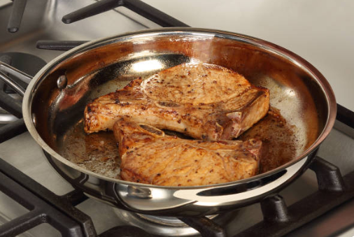 Raspberry Glazed Pork Chops That’ll Make Your Taste Buds Dance