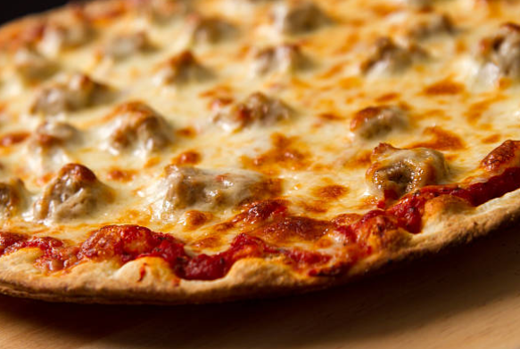 Windy City Classic: Chicago Thin-Crust Pizza
