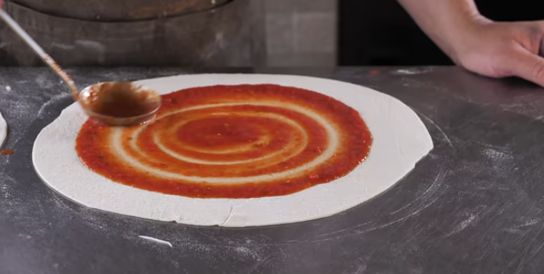 Windy City Classic: Chicago Thin-Crust Pizza