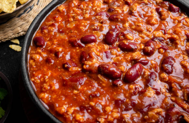 Classic American Chili: A Hearty, Meaty Bowl of Comfort