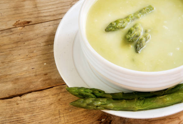 Cream of Asparagus Soup: Silky, Fresh, and Comforting
