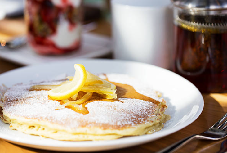 Lemon Ricotta Pancakes: Fluffy Pancakes with a Zesty Twist