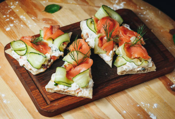 Smoked Salmon Cucumber Bites: A Cool, Classy Appetizer
