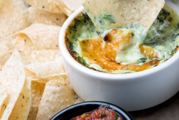 Spinach Artichoke Dip: A Creamy, Cheesy Classic