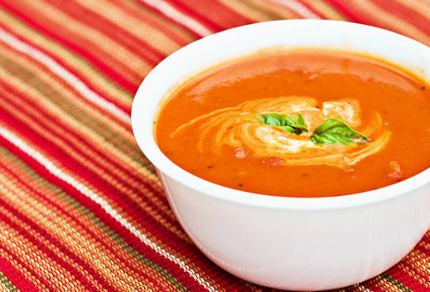 Tomato Basil Soup: The Creamy Classic That Never Fails