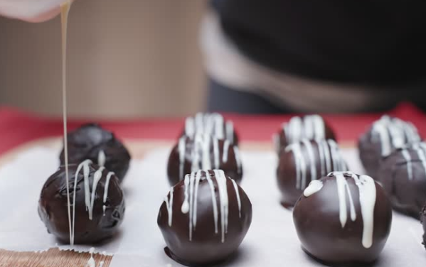 Viral Sensation: Oreo Balls