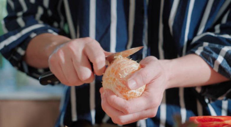 Zesty Elegance: Orange and Fennel Salad with Mint and Olive Oil