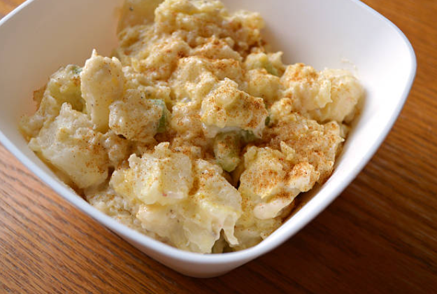Southern Potato Egg Salad – Creamy, Tangy, and Full of Comfort