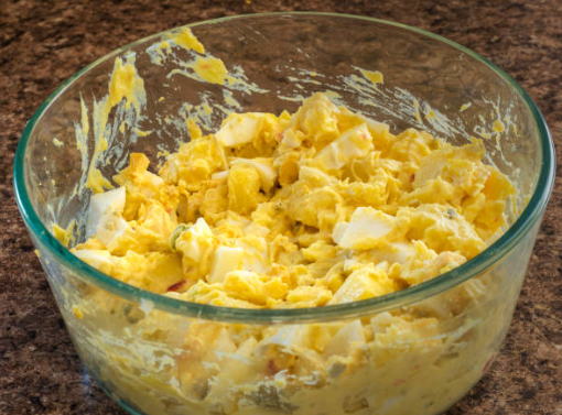 Southern Potato Egg Salad – Creamy, Tangy, and Full of Comfort