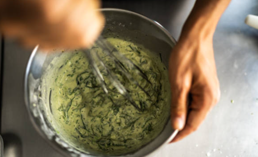 Steakhouse Creamed Spinach – A Rich & Velvety Classic Side