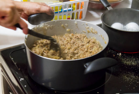 Rich & Creamy White Bolognese (Ragù Bianco)