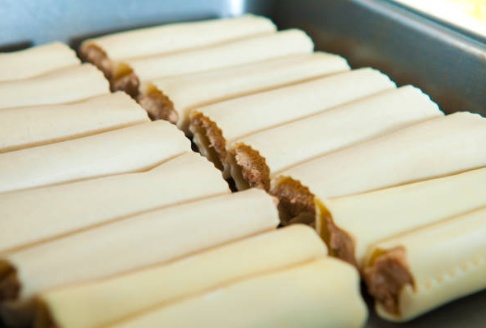 Cheesy Italian-Style Cannelloni Bake