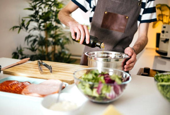 Zesty Italian Antipasto Salad Bowl