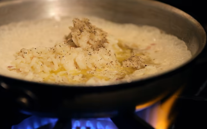 Decadent Lump Crab Mornay: A Rich & Elegant Seafood Classic