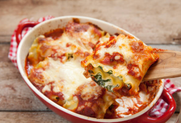 Rolled & Ready: Spinach Lasagna Rolls with Ricotta & Marinara