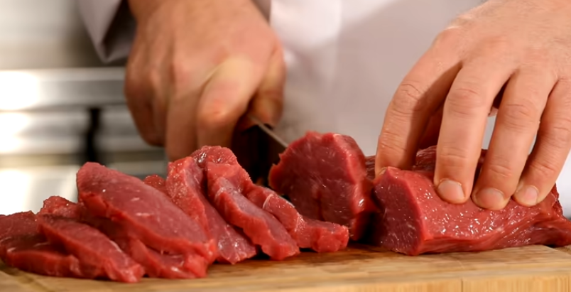 Decadent Pasta with Gorgonzola Sauce and Sliced Beef Tenderloin