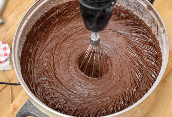 Decadent Chocolate Mousse with a Silky-Smooth Finish