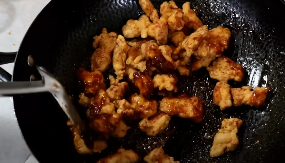 Orange Chicken – Crispy, Sweet, and Sticky Takeout Favorite Made at Home