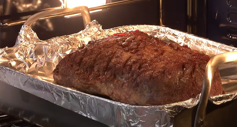 Classic Roast Beef – Juicy, Tender, and Packed with Flavor