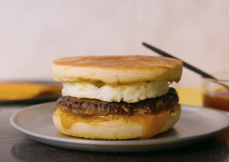 Copycat Sausage McMuffin with Egg – Fast Food Flavor, Made at Home